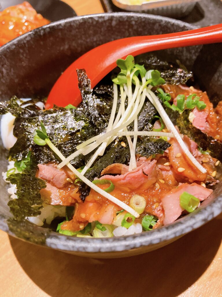 ローストビーフ丼