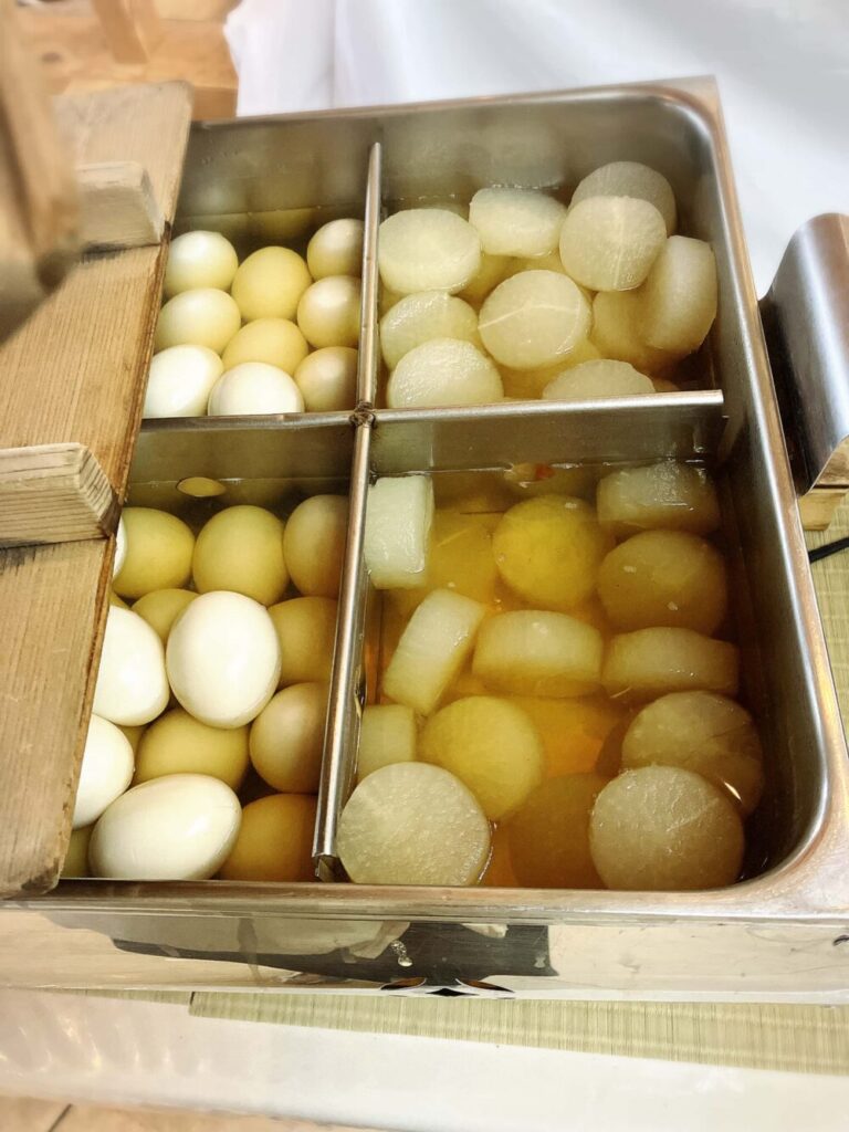 おでん(たまご・大根)