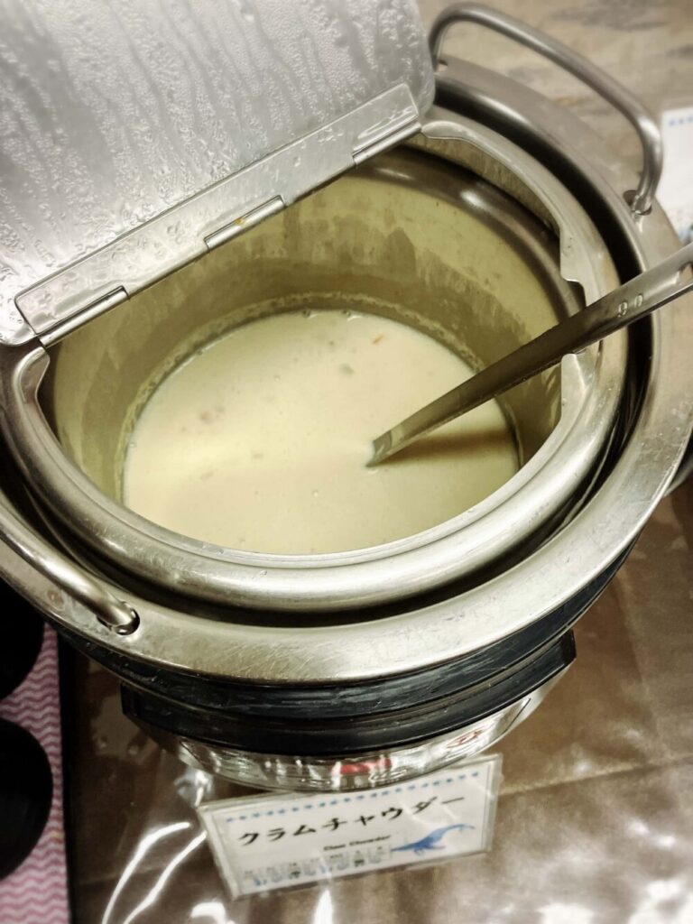 セタスロイヤルのクラムチャウダー