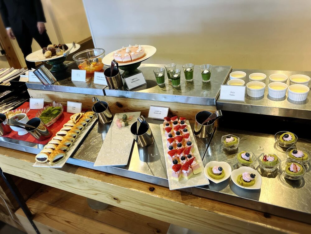 レストランハレアスのビュッフェ　スイーツ
