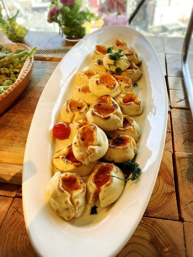 レストランハレアスのビュッフェ　ピザ