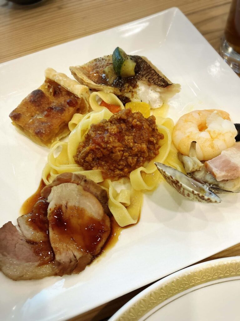 レストランハレアスのビュッフェ