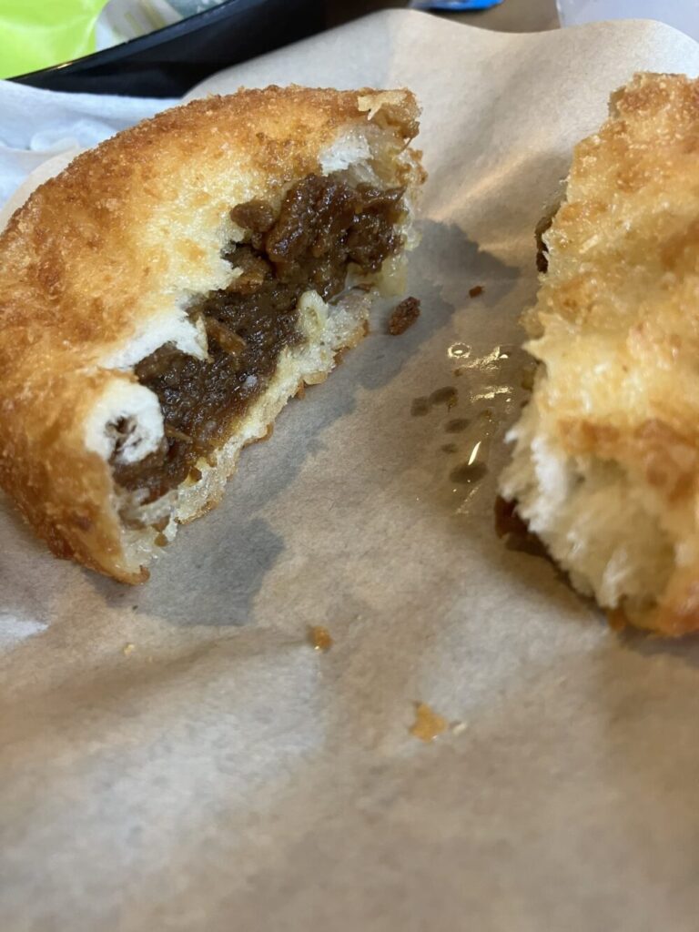 裏メニューカレーパン
