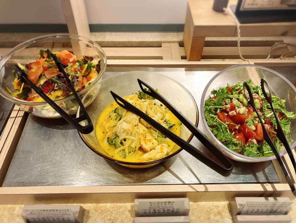 レクー朝食ビュッフェ サラダ