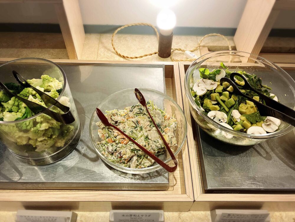 レクー朝食ビュッフェサラダ