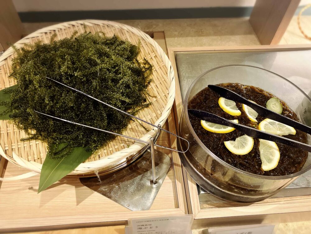 レクー朝食ビュッフェ 海ぶどうもずく酢