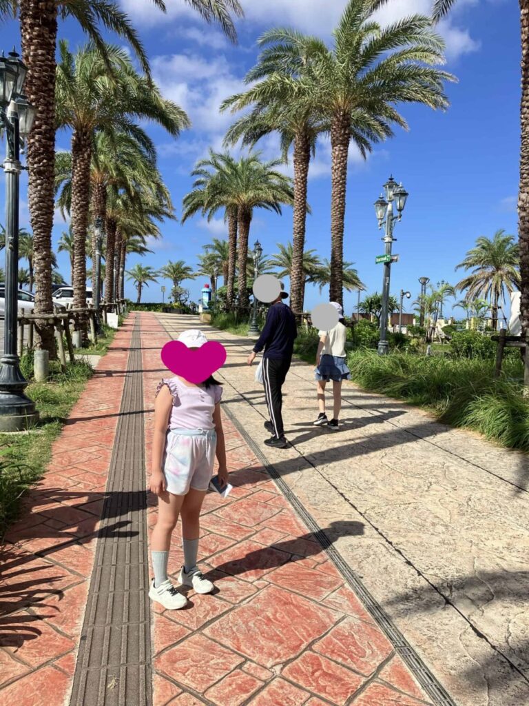 アメリカンビレッジ海岸近くの写真