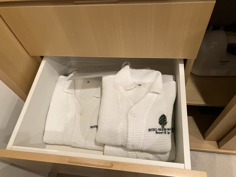 ジュニアスイート客室の寝巻