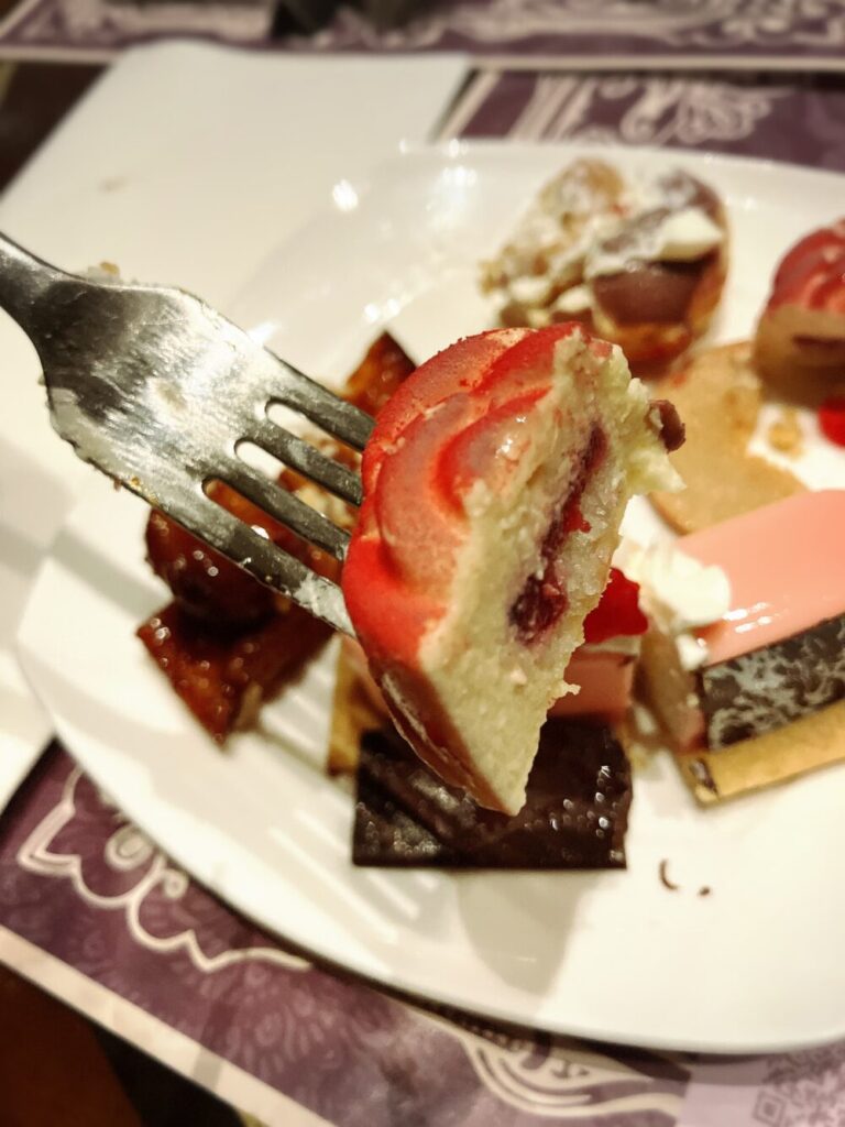 取って来たスイーツ