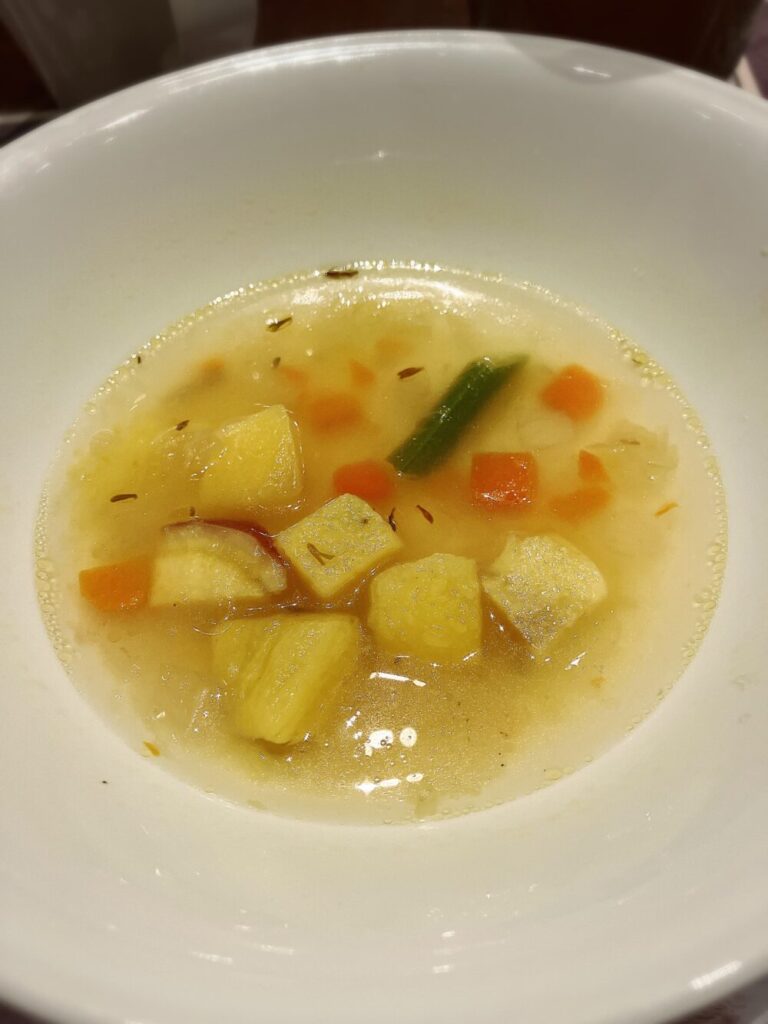 コンソメスープ